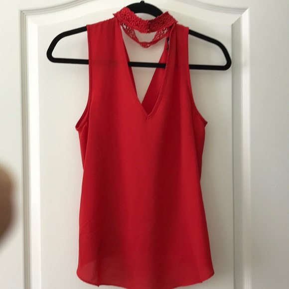 Top - Picture 2 of 2